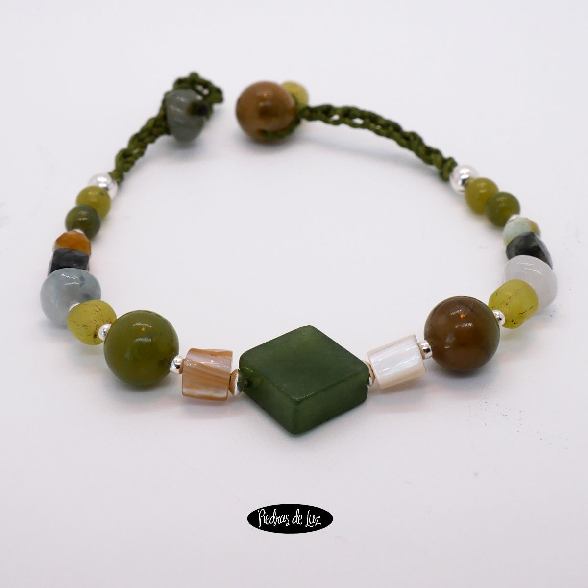 Pulsera en Hilo de algodón y Jade