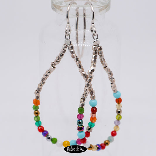 Pendientes Hematites y Piedritas pequeñas de los chakras