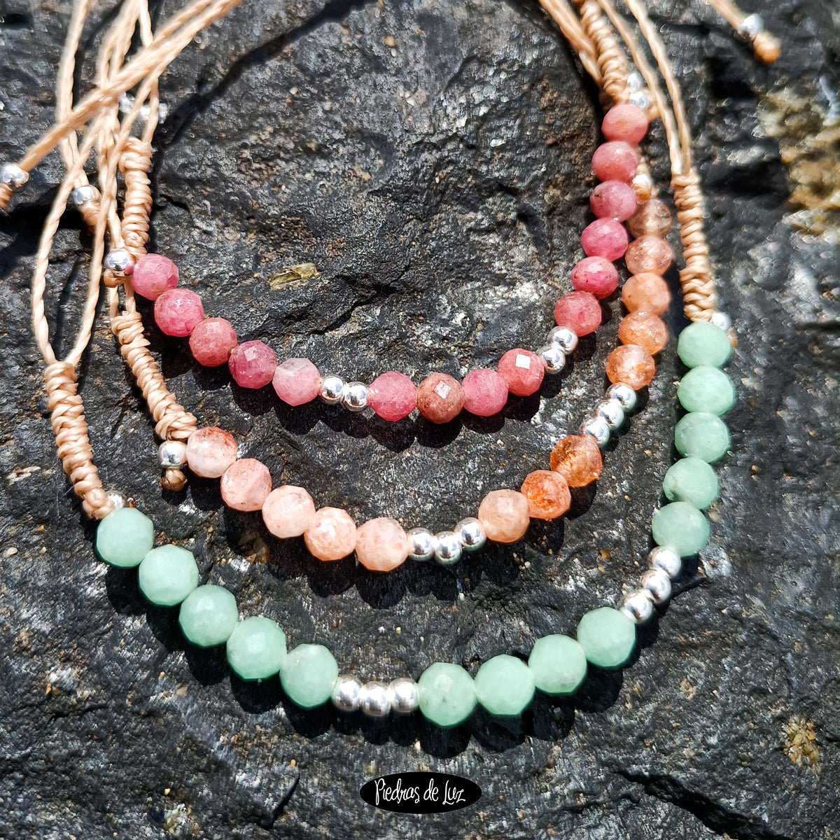 Pulseras de Hilo y Piedra Sol