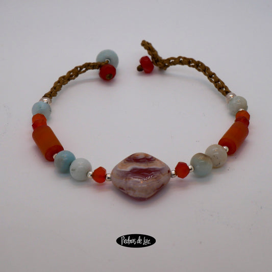 Pulsera en Hilo macramé Ágatas y Amazonita